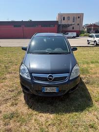 Opel Zafira 1.6 16V VVT Cosmo