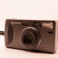 Yashica Tzoom  vario Tessar 28-70