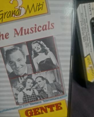Cassetta Vintage 1990  MUSICALS