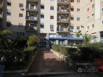 Appart. uso Uff. Via Libertà,(di fronte tribunale)