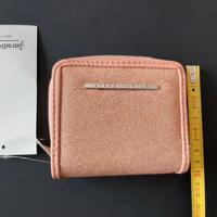 Portafoglio rosa Stradivarius nuovo mai utilizzato