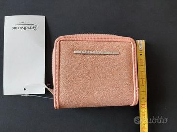 Portafoglio rosa Stradivarius nuovo mai utilizzato