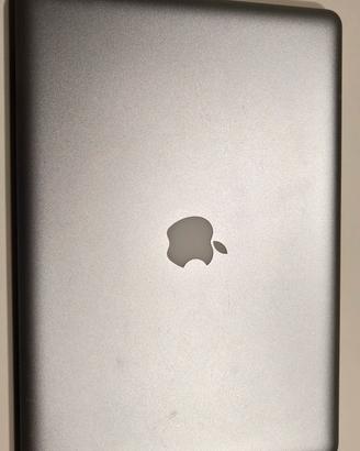 MacBook pro '15.  i7