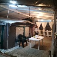 Roulotte in campeggio