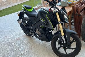 Moto QJ Motor SRK S 125