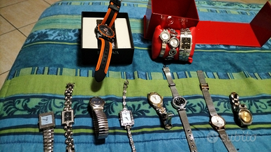 Stock di orologi vendibili anche singolarmente