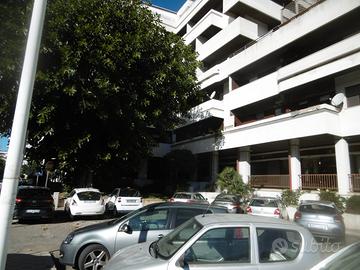 Genneruxi Via Cettigne trilocale arredato