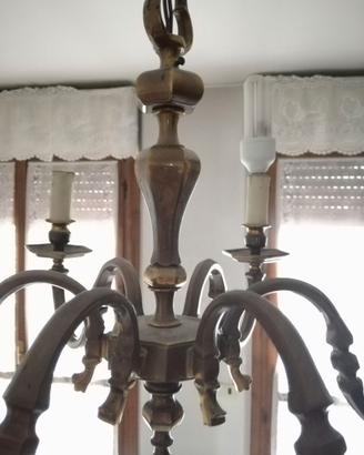 Lampadario in ottone per sala