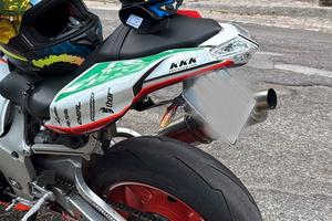 Gsx r750