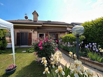 Villetta immersa nel verde alle porte di Torino