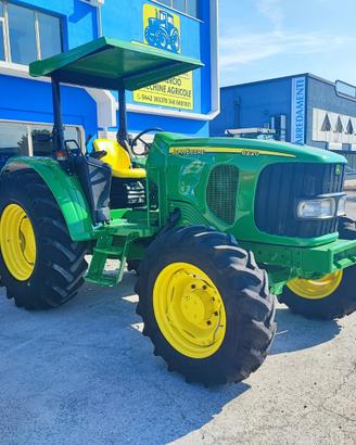 John Deere 6220-4 cilindri