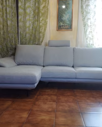 Divano angolare PoltroneSofà con poggiatesta