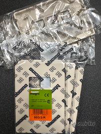 Placca bTicino Magic 503/2/R 503/3/R 503/1/X 504/4
