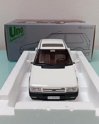 Fiat Uno Turbo MK2 (1990) Laudoracing 1:18