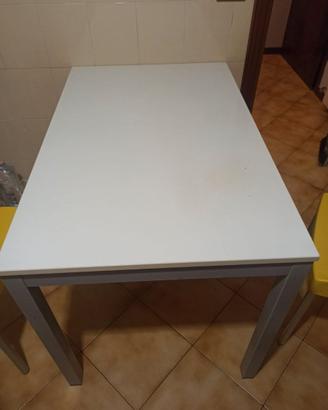 Tavolo da cucina allungabile 4–6 posti bianco