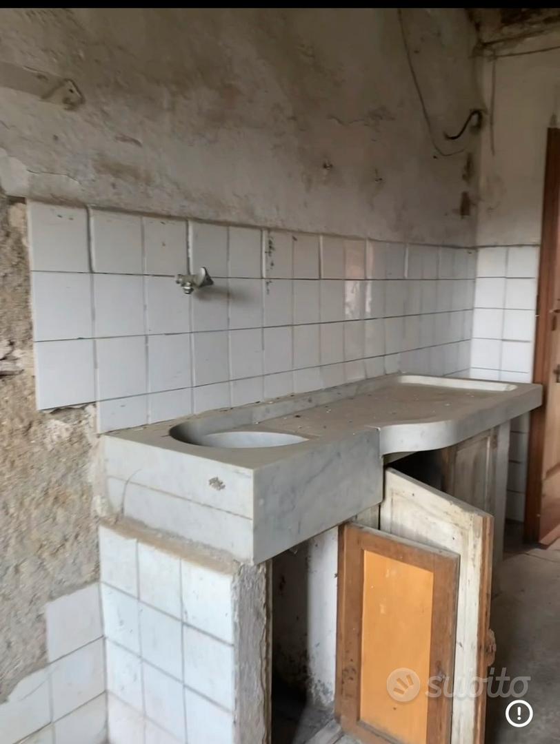 Casa da ristrutturare a Torpiana - Vista 3