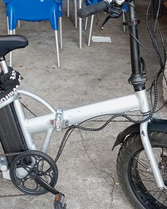 E BIKE FAT PIEGHEVOLE Elettrica