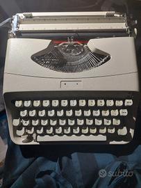 macchina da scrivere Lagomarsino "amica 56"