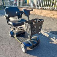 scooter elettrico quattro ruote 