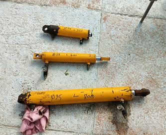 Cilindri Idraulici standard a doppio effetto