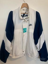 Nike Challenge Court