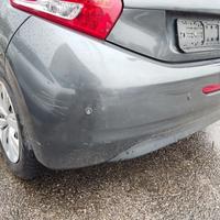 Paraurti posteriore PEUGEOT 208 del 2013