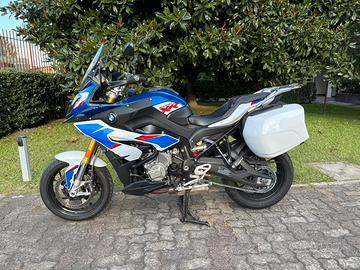 BMW S1000XR