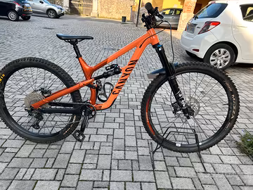 MTB Enduro Canyon Spectral AL5