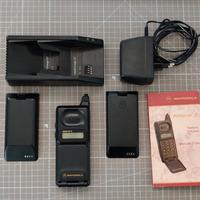 Motorola MicroTAC II completo di scatola