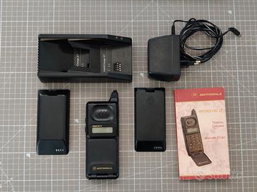 Motorola MicroTAC II completo di scatola