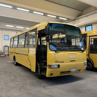 Autobus-scuolabus Iveco 100E18 cacciamali 56 posti