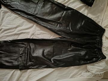 pantaloni s m in pelle NUOVI