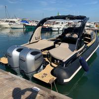 Gommone Revenger 28.70 cabin nuovo