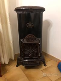 Stufa d’epoca Franco Belge in ghisa smaltata – Ori