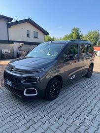 Berlingo immatricolata Autocarro N1prezzo più iva