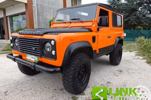 LAND ROVER Defender 90HT TURBO