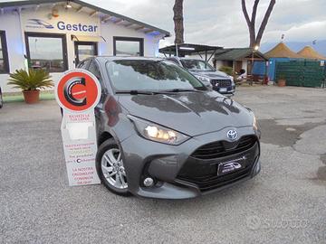 Toyota Yaris 1.5 Hybrid 5 porte Business