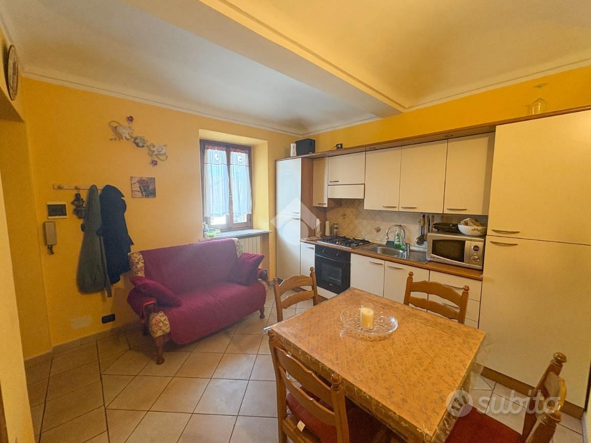 2 LOCALI A POIRINO - Vista 4