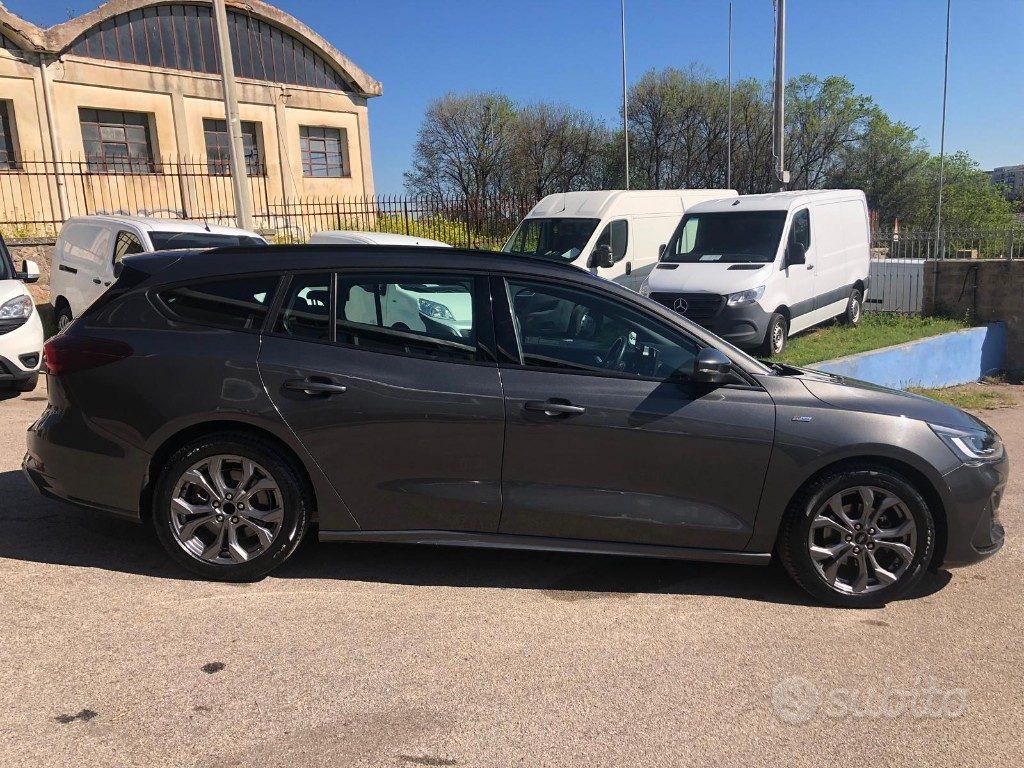 Ford Focus 2023 photo 5
