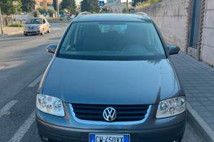 volkswagen Touran 1.9 TDI 105 cv anno 2005 f