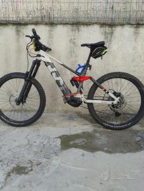 Bici elettrica Husqvarna hc7