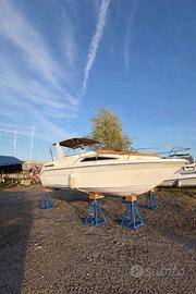 Sea ray 24 cabin