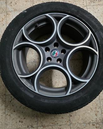 Cerchio Alfa Romeo Stelvio 235-55-19