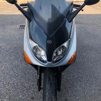 Yamaha T Max - 2003