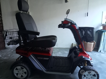 Scooter elettrico per anziani