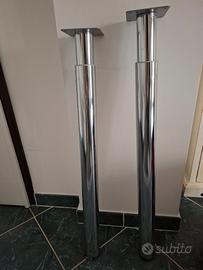 Piedi regolabili per tavolo