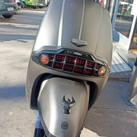 Keeway Sexties 300i