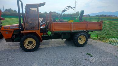 Trattore Goldoni con cassone ribaltabile