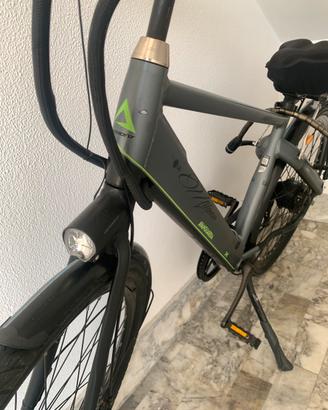 Bici elettrica con batteria LG