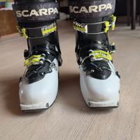 scarponi sci alpinismo Scarpa Maestrale RS